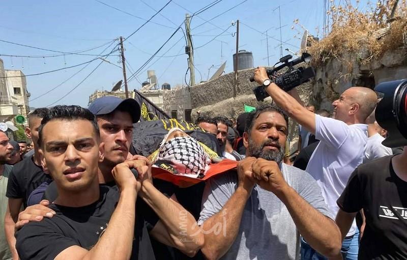 جنين تودع  "الشهداء الثلاثة" الذين اغتالهم جيش الاحتلال- فيديو وصور