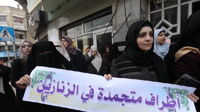 غزة: وقفة لدائرة العمل النسائي تضامناً مع الأسيرات