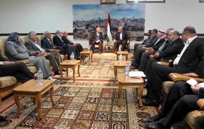 "محدث"- الحية  يقول نريد فتح موحدة فيرد عليه شعث : فتح عصية على الانقسام