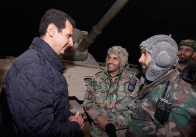 الأسد يزور جوبر على اطراف دمشق ويوجه الشكر للجنود -  فيديو