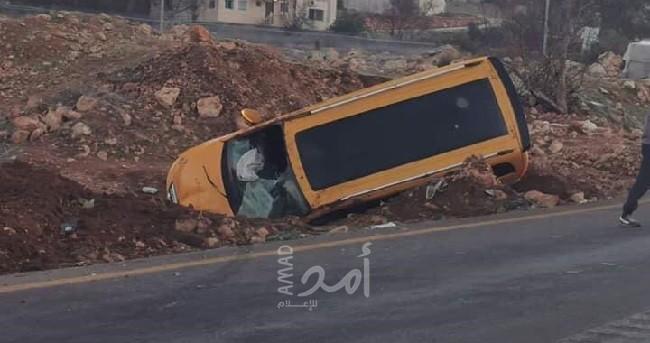 جنين: إصابة 4 عمال فلسطينيين جراء انقلاب مركبة قرب يعبد