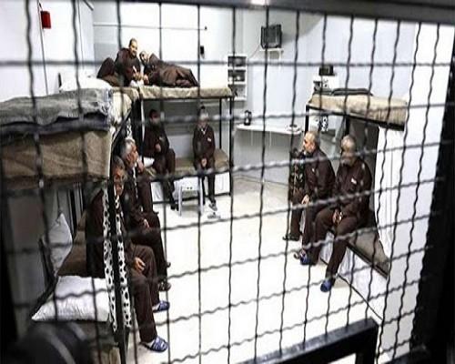إدارة سجن "النقب" تبدأ بإجراءات فحص كورونا لأسرى قسم (22)