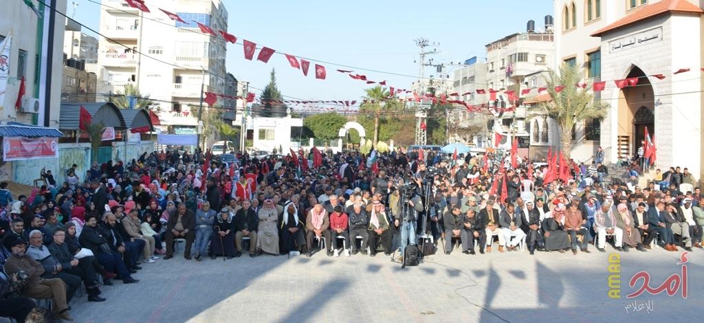 بالصور .. الآلاف في مهرجان جماهيري يحيون انطلاقة " الجبهة الديمقراطية" وسط غزة