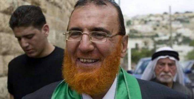 سلطات الاحتلال تفرج عن النائب المبعد محمد أبو طير