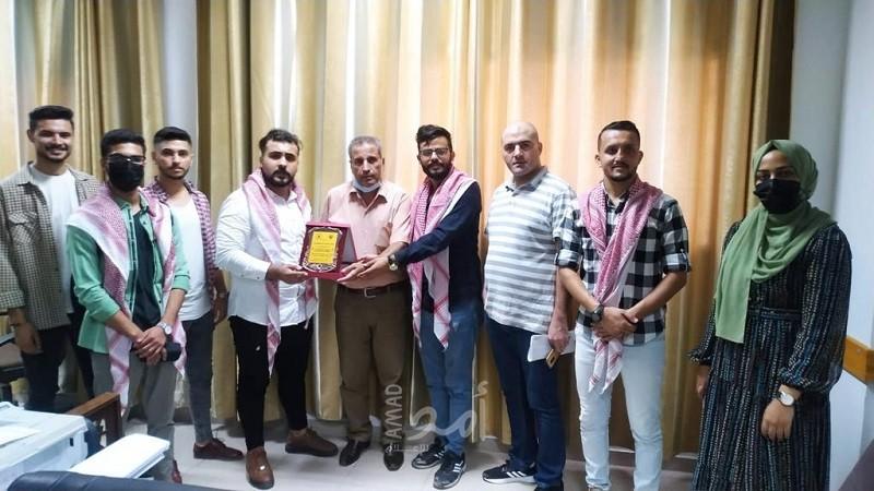 غزة: كتلة الوحدة الطلابية في جامعة الأقصى تلتقي برؤساء الأقسام وتبحث عدة قضايا