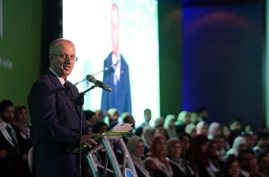 في اليوم العالمي للتضامن مع شعبنا: الحمد الله يحيي مناصري القضية الفلسطينية
