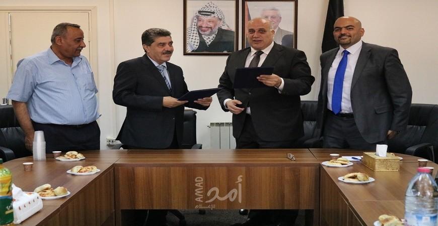 أبو جيش يوقع مذكرة تعاون لتشغيل الشباب في مخيمات اللاجئين
