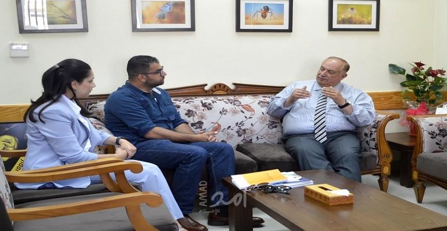 أبو مويس يؤكد الدور المحوري للشباب ويشيد بعطائهم