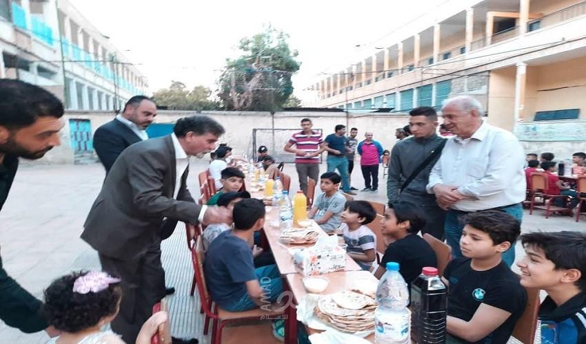 الدائرة السياسية لمنظمة التحرير تقيم مأدبة افطار للاطفال المتواجدين في معهد فلسطين