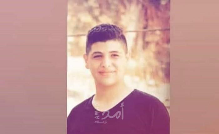 بالفيديو - مسلحون يهددون محافظ جنين اثناء تشييع "زكارنة"