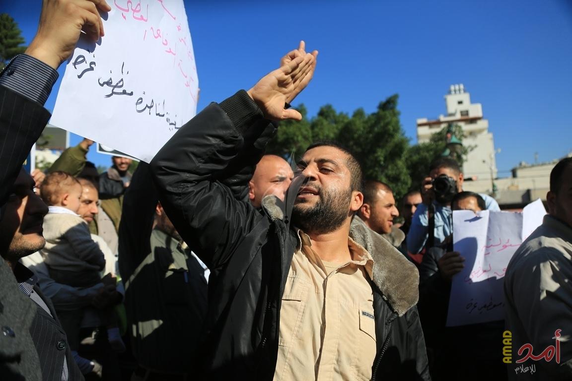 ناشطون يطلقون حملة "حياة" لمعالجة القضايا الإنسانية والمطلبية للمجتمع الفلسطيني