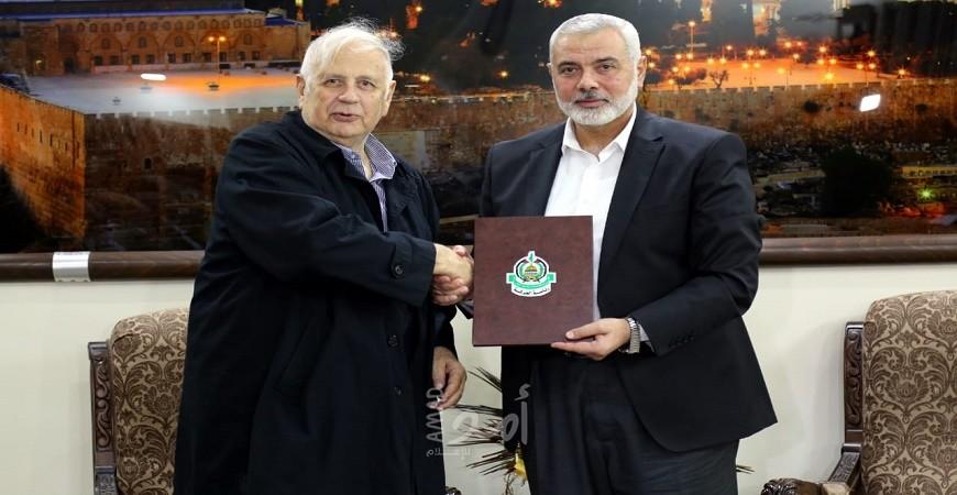 "أمد" ينفرد  بنشر النص الكامل لرسالة  حماس حول موافقتها على الانتخابات