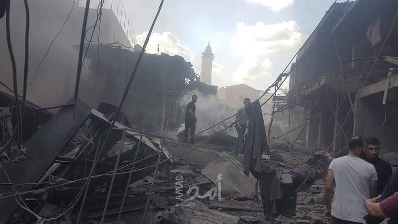مركز حقوقي: انفجار سوق الزاوية بغزة ناتج عن انفجار مواد متفجرة لأحد الفصائل