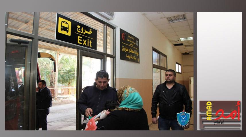 تنقل 1784 مسافر أمس الجمعة على معبر الكرامة