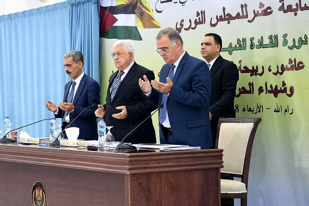مقبول: اجتماعات المركزية والثوري الأقاليم لمواجهة التحديات واستنهاض الحركة داخلياً