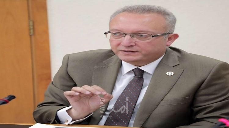 مدير مستشفى الجامعة الأردنية يخرج عن صمته بعد وفاة نخبة من الأطباء بفيروس "كورونا"