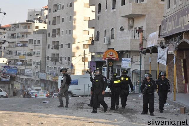 هل تفكر اسرائيل بفصل شعفاط وكفر عقب عن القدس؟