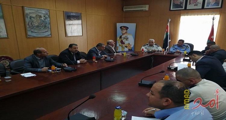 الأوقاف الفلسطينية وهيئة تنظيم النقل الاردنية يبحثان ترتيبات سفر حجاج فلسطين