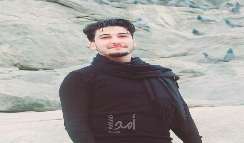 الصحفي حسان يغادر غزة بعد تعرضه للخطف والتعذيب