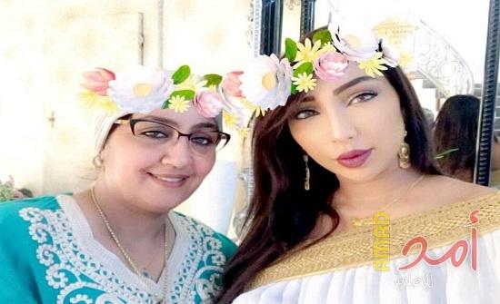 والدة دنيا بطمة تستعرض سيارتها الفاخرة التي اهدتها اياها ابنتها