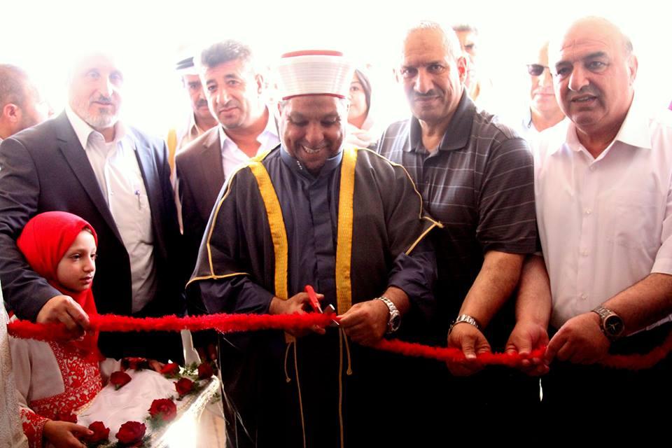 ادعيس يفتتح دار لتحفيظ القران بدورا ويوافق على إنشاء مدرسة شرعية في المدينة