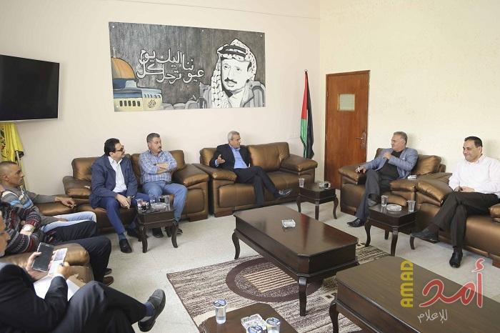 في زيارة لإقليم فتح.. محافظ قلقيلية: الحركة مثلت البوصلة الوطنية لأنها قادت الشعب الفلسطيني في ثورته