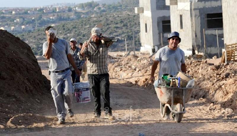 اتحاد المقاولين لـ"أمد": قدمنا مقترح لمجلس الوزراء لإرسال عمال من قطاع غزة للضفة 