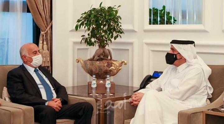 وزير الخارجية القطري يجتمع مع الرجوب في الدوحة