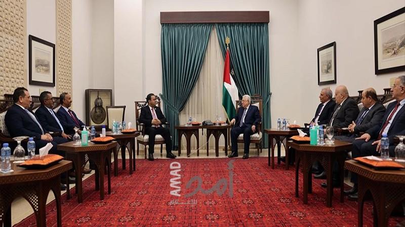الرئيس عباس يستقبل وزير العمل والتأهيل الليبي
