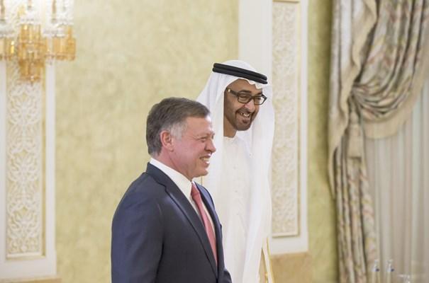 الديوان الملكي يكشف تفاصيل اتصال هاتفي بين العاهل الأردني ومحمد بن زايد