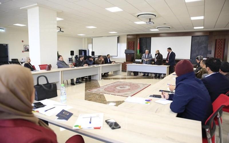 "المدرسة الوطنية" و "الدستورية العليا" تفتتحان تدريباً للمستشارين القانونيين