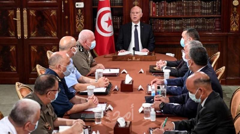 استطلاع يؤكد: (90%) من التونسيين يؤيدون إجراءات سعيّد.. وشعبيته تحت الاختبار