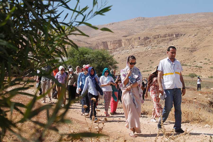 الاغاثة الزراعية تطلع وفدا دوليا على ممارسات الاحتلال ضد مزارعي الاغوار
