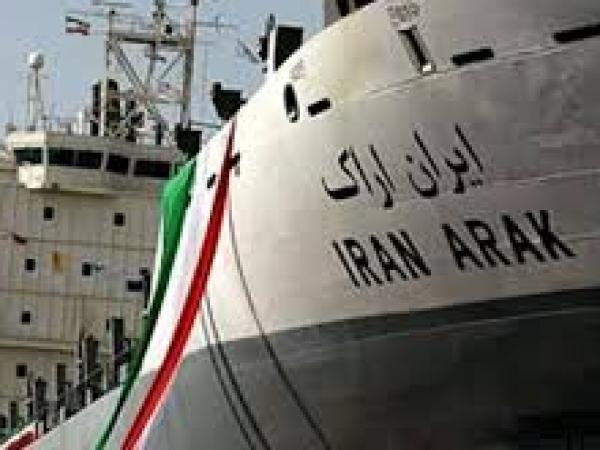طهران تهدد بوقف إمدادات الطاقة من الخليج إذا أشعلت واشنطن الحرب
