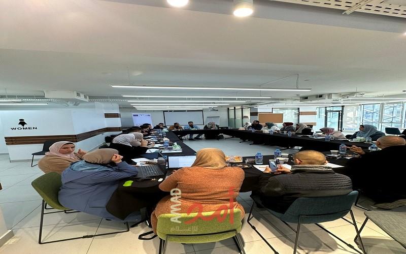 فلسطينيات تنظّم جلسة استماع  حول خطاب الكراهية على مواقع التواصل الاجتماعي