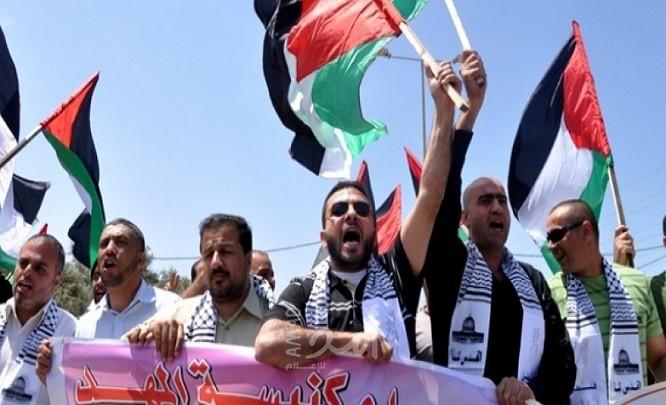 مبعدي كنيسة المهد يطالبون بإحالة قضيتهم للمحكمة الدولية