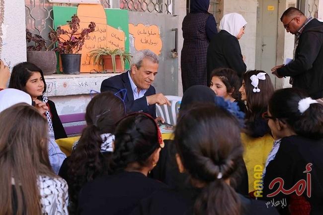 تربية قلقيلية تطلق حملة تشجيع القراءة في المجتمع الفلسطيني