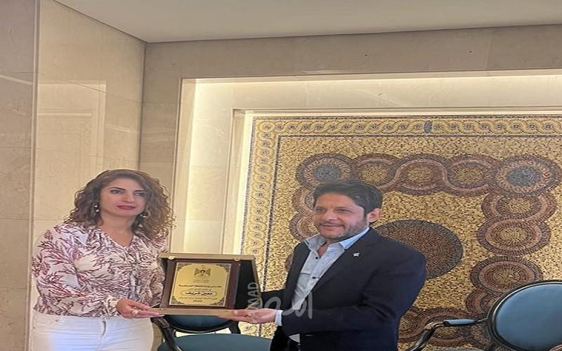 "الثقافة" تكرم الفنان اللبناني معين شريف