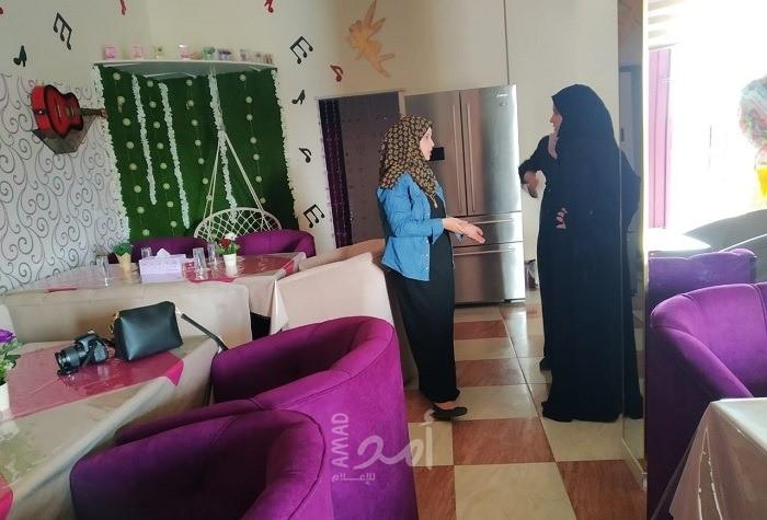 الأول في جنوب القطاع.. "لمة صبايا" مطعم للفتيات "فقط" يلقى استحسان الجميع