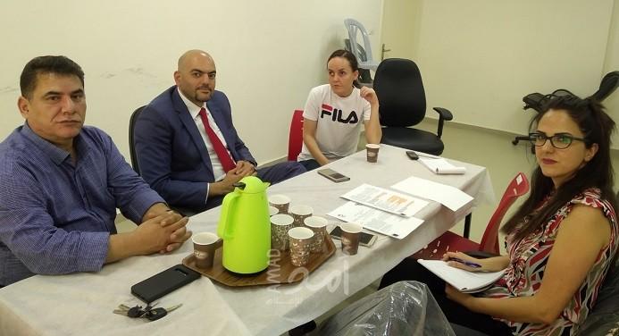 وزارة العمل وجمعية الشبان المسيحية تبحثان آليات تشغيل الأشخاص ذوي الإعاقة
