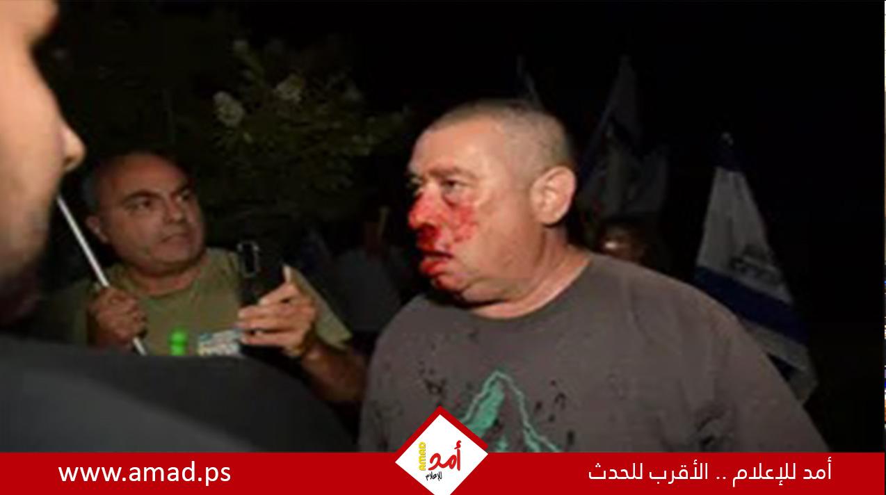 سقوط إصابات واعتقالات خلال فض مظاهرة أمام منزل نتنياهو - فيديو وصور