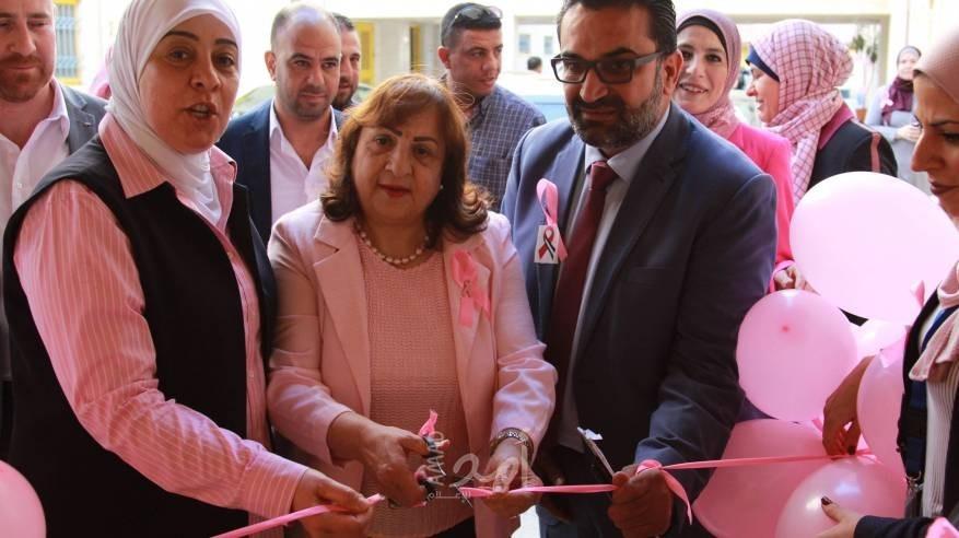 نشطاء يسخرون من الوزيرة الكيلة بعد تصريحها عن فحص سرطان الثدي والوزيرة توضح