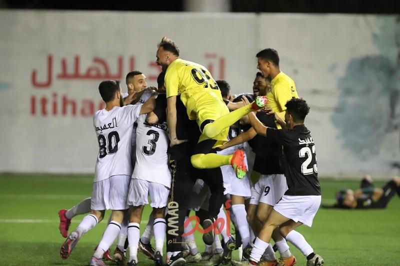 "شباب الخليل" يتجاوز "الهلال" بركلات الترجيح ويضرب موعدا مع "المكبر" في نهائي الكأس
