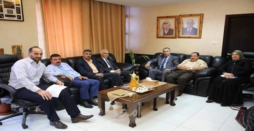 الأوقاف والداخلية تبحثان سبل التعاون المشترك للاستفادة من الأراضي الوقفية