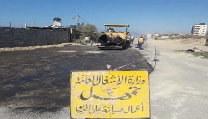 وزارة الأشغال بغزة تجري إصلاحات على شارع صلاح الدين
