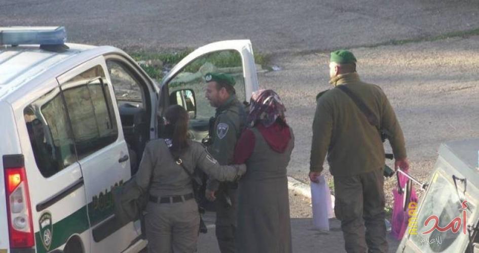 قوات الاحتلال تعتقل فتاة على "حاجز قلنديا" شمال القدس