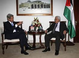 مسؤول فلسطيني: لقاء بين كيري وعباس الأربعاء في باريس