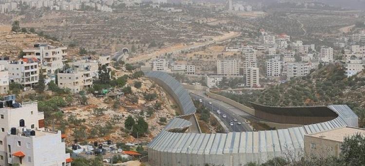 شعبان يطلع مسؤولين مصريين على "خطورة الضم وجدار الفصل العنصري"