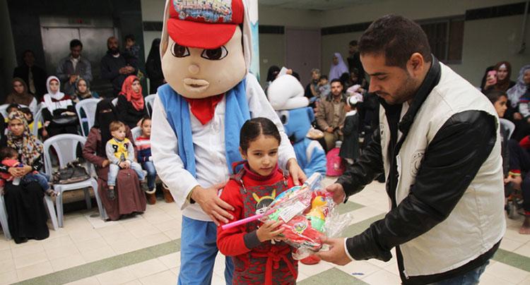 الفلاح الخيرية تنفذ بسمة أمل في مستشفى الرنتيسي للأطفال