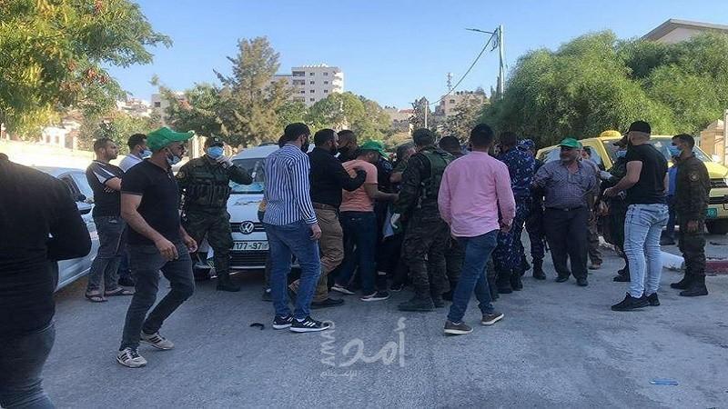 بعد ساعات من المؤتمر المشترك..أمن السلطة يعتدي على مسيرة استقبال الأسير المحرر "قبها"- فيديو وصور